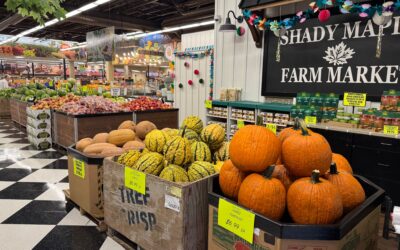 Experience Lancaster County in the Fall with Fresh Squash, Apples, and Peaches from Shady Maple